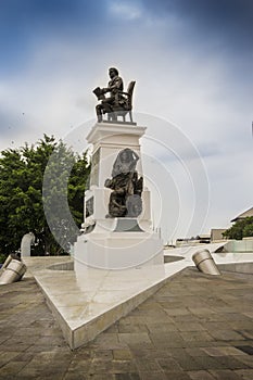 Monument to Jose Joaquin de Olmedo in Guayaquil