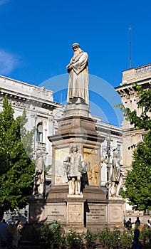 Monument to Leonardo da Vinci in Milan