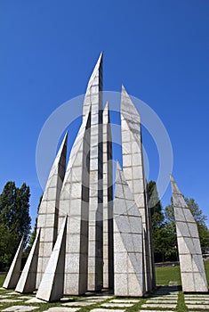 Monument to Maia Community