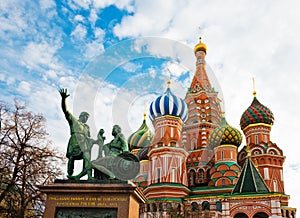 The monument to Minin and Pozharsky