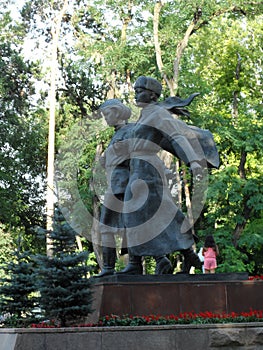 Monument to the 2nd WW photo