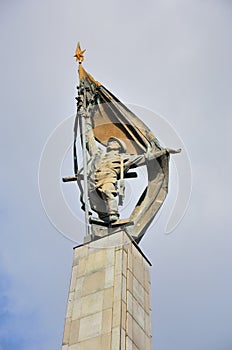 Monument to Russian soldier on column