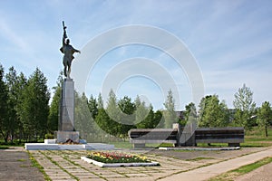 Monument to soldiery soldiers on an area