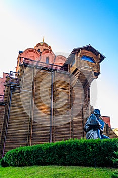 Monument to Yaroslav the Wise in front of the Golden gate of Kiev, Ukraine