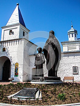 He monument of tsarina Eudoxia Streshneva Tsarevich Alexei Mikhailovich, Meshchovsk St. George monastery in the town of