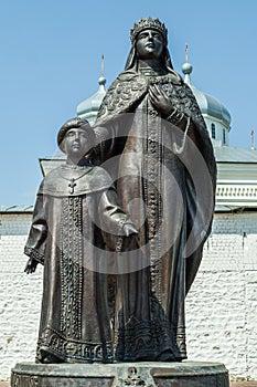 He monument of tsarina Eudoxia Streshneva Tsarevich Alexei Mikhailovich, Meshchovsk St. George monastery in the town of