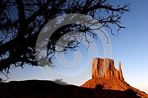 Monument Valley sunset