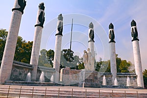 Monumento a los heroes in chapultepec mexico II