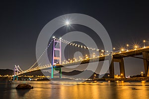 The moon of Tsing Ma