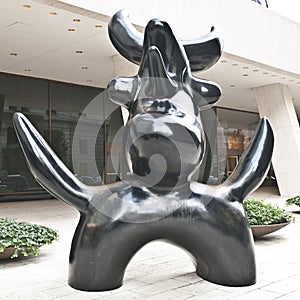 Moonbird by Joan Miro in New York - Spanish surrealist artist  created a monumental bronze called Oiseau lunaire or moonbird.