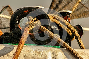 The mooring rope keeps the ship at the quay, detail