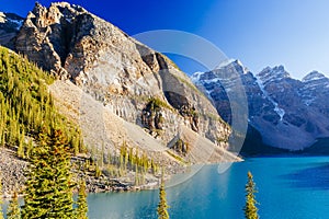 Moraine Lake, Lake Louise, Banff National Park, Alberta, Canada