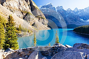 Moraine Lake, Lake Louise, Banff National Park, Alberta, Canada