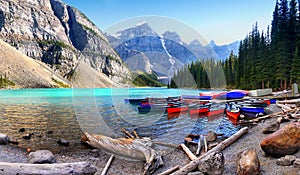 Moraine Lake Louise, Banff NP, Alberta, Canada