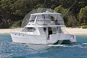 Moreton Island Power Yact photo