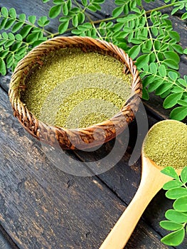 Moringa leaf powder
