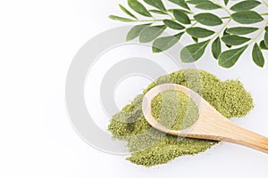 Moringa leaves and powder - Moringa oleifera