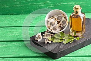 Moringa oil, leaves and seeds - Moringa oleifera