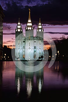 Mormon Temple photo