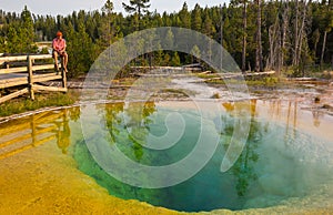 Morning Glory Pool