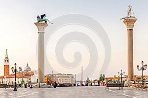 Morning view of San Marco Square in Venice.info in Italian: gondola service