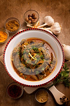 Moroccan liver with parsley and spices