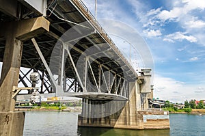 Morrison Bridge photo