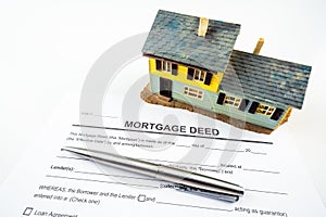 Mortgage deed letter form and model house