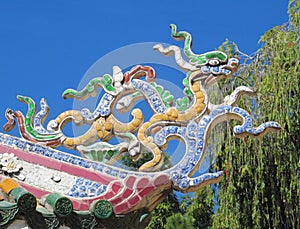 Mosaic dragon on the roof