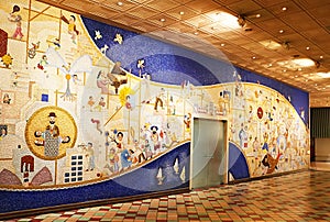 Mosaic wall with the history of Tel Aviv, artist Nachum Gutman, shopping arcade in Shalom Meir Tower, Tel-Aviv