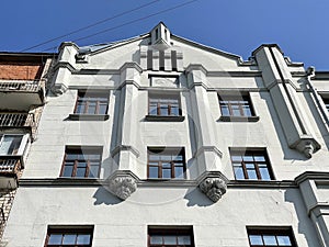 Moscow, Gusyatnikov Lane, 11. The apartment house of M. O. Epstein. Built in 1912, architect V. E. Dubovskoy
