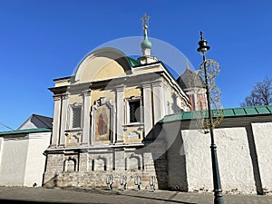 Moscow, Petrovka Street, building 28, building 4. Church of the Tolgskaya Icon of the Mother of God, built in 1744.