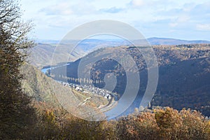 Mosel valley with village Klotten during November
