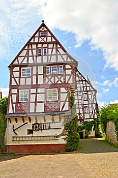 Moselle Valley Germany: Timbered house in Puenderich