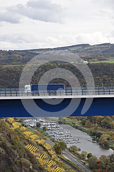 MoseltalbrÃ¼cke of the A61 with a blue truck