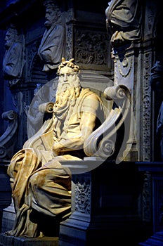 Moses statue by Michelangelo