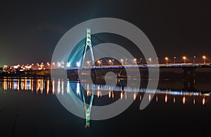 Moskovskiy bridge at night