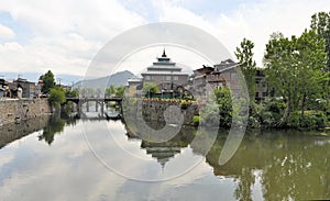 Mosque at Jahelum river in Srinagar, Kashmir