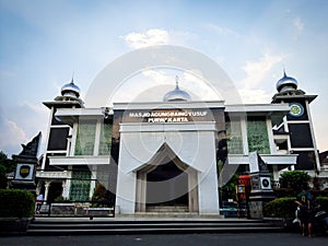 A mosque (Masjid agung baing yusuf) located in the center of the city of purwakarta