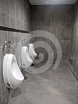 place to urinate photo