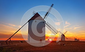 Mota del Cuervo windmills in Cuenca