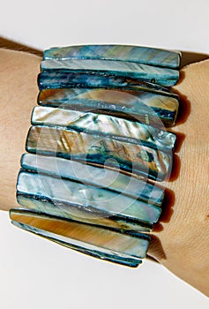 Mother-of-pearl bracelet, authentic & best handmade.