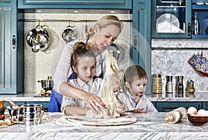 Mother`s day. bake, cooking, family, food, bread, pasta, pizza, together,