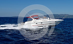 Motor speed boat