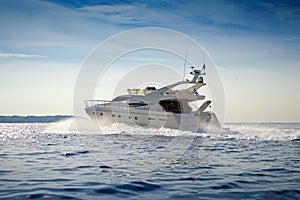 Motor-yacht cruising at full speed