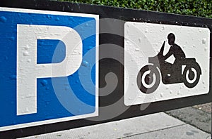 Motorcycle parking sign