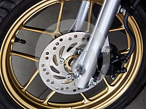 Motorcycle wheel with disc brake