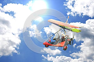 Motorized hang - glider