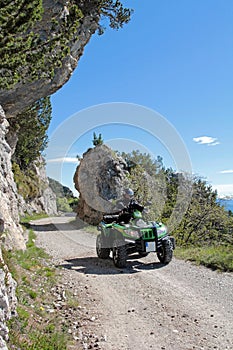 Motorsport - With the ATV in the mountains