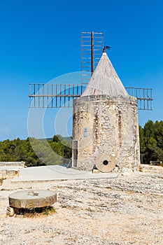 Moulin de Daudet in Fontvieille / Provence FranceM photo